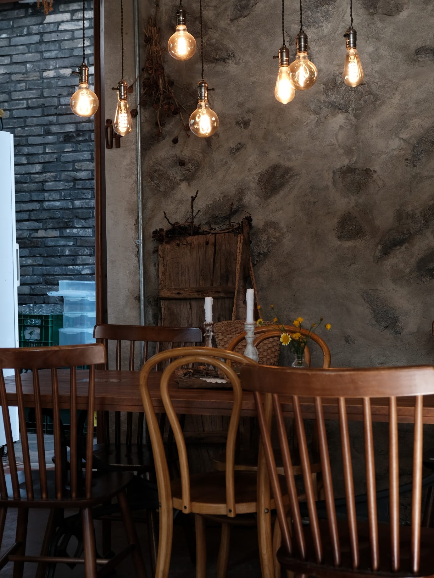 濟州島橘子咖啡廳 귤꽃다락(Cafe gyulkkot darak)西歸浦橘子園、繡球花的歐風鄉村咖啡廳推薦 - 第7張圖