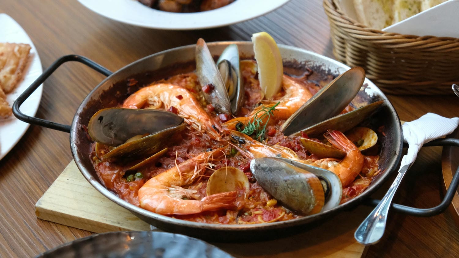 ABV Bar & Kitchen 地中海餐酒館林口店/聚餐活動包場 300款精釀啤酒及多國異國料理! - 第13張圖