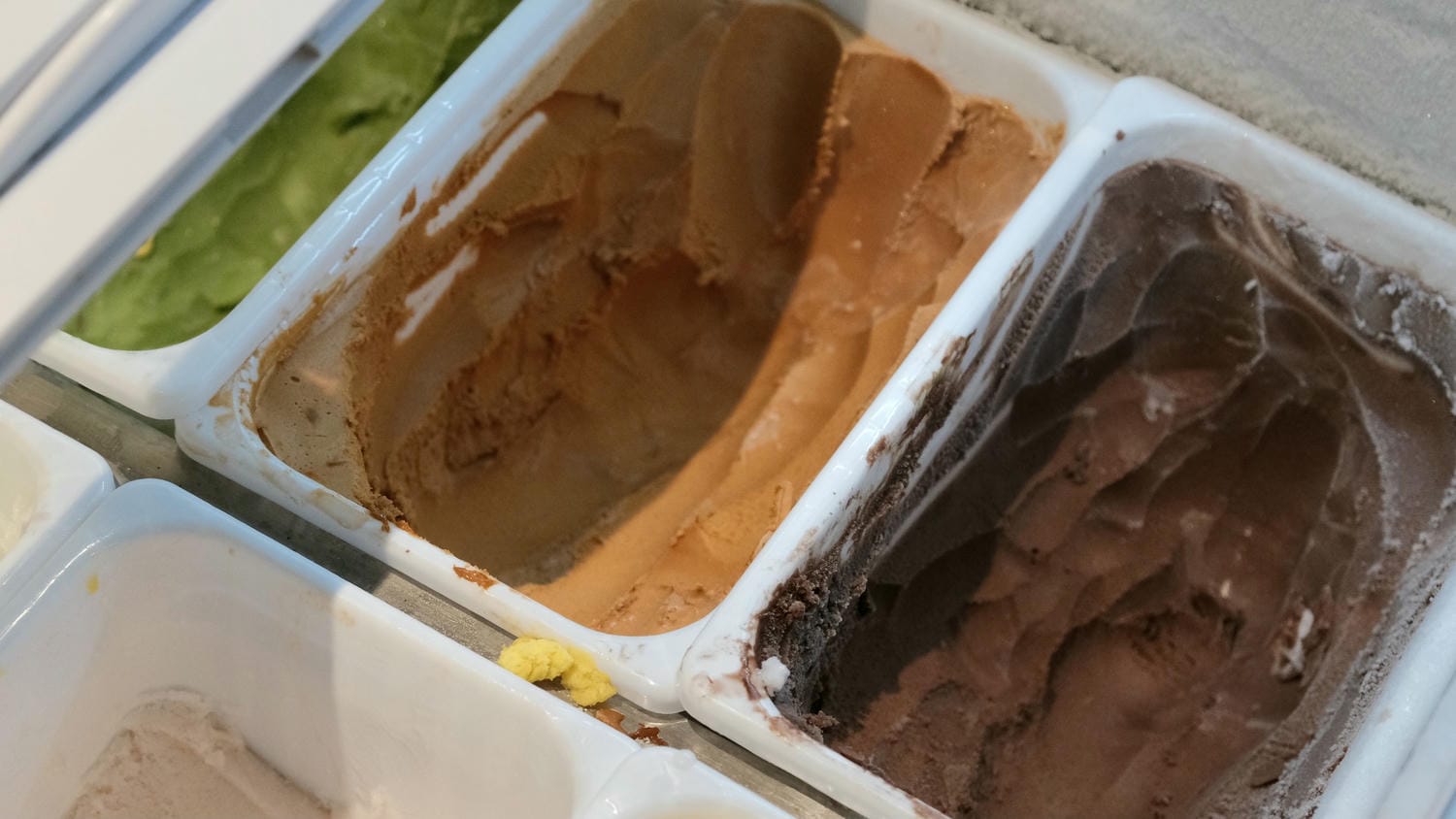 阿米石頭火鍋 台中北屯吃爆香石頭火鍋!泰國冰品、飲料時蔬火鍋料吃到飽 - 第13張圖