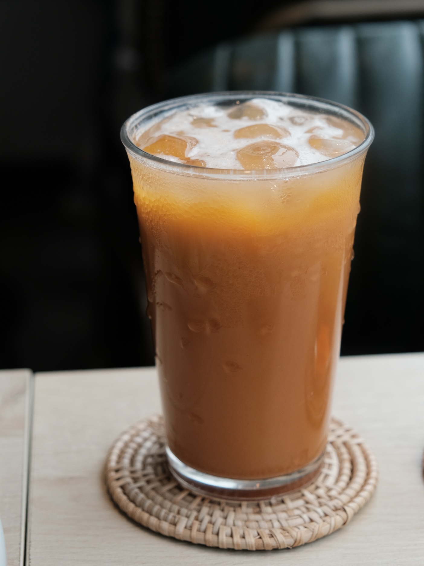 食久茶事 台中大里玻璃貨櫃屋內吃義式料理、下午茶.推粉紅醬海鮮總匯好澎湃! - 第21張圖