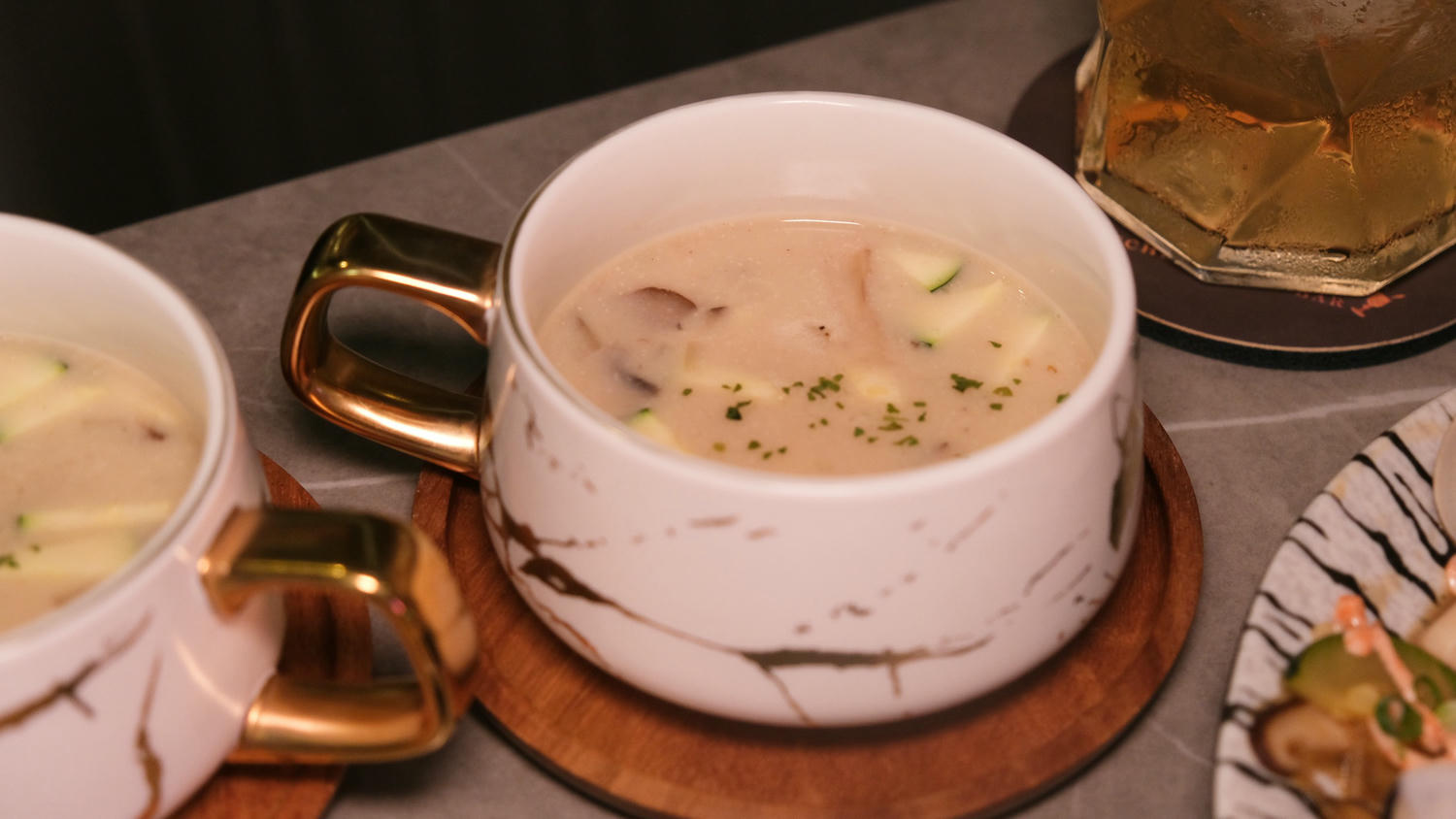 OT KITCHEN 台中西屯餐酒館/豐盛套餐含兩種前菜.甜點飲品濃湯/調酒最低不用300! - 第15張圖