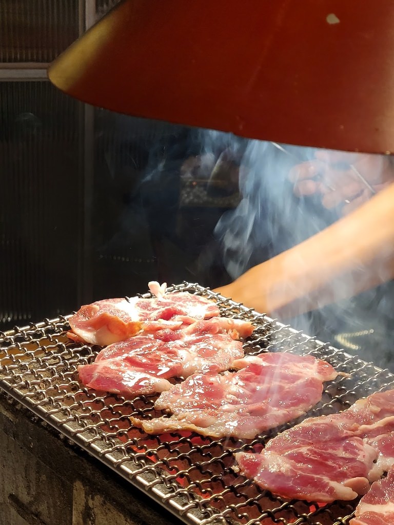 台中宵夜推薦2025:火鍋.中式.餐酒.燒肉一路吃到凌晨兩三點! - 第1張圖
