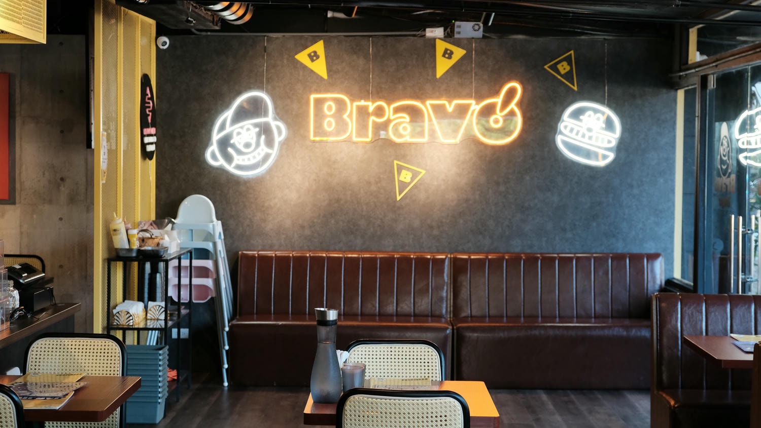 Bravo Burger 發福廚房林口店:推花生醬漢堡 .近林口outlet.家庭聚餐包場推薦! - 第3張圖