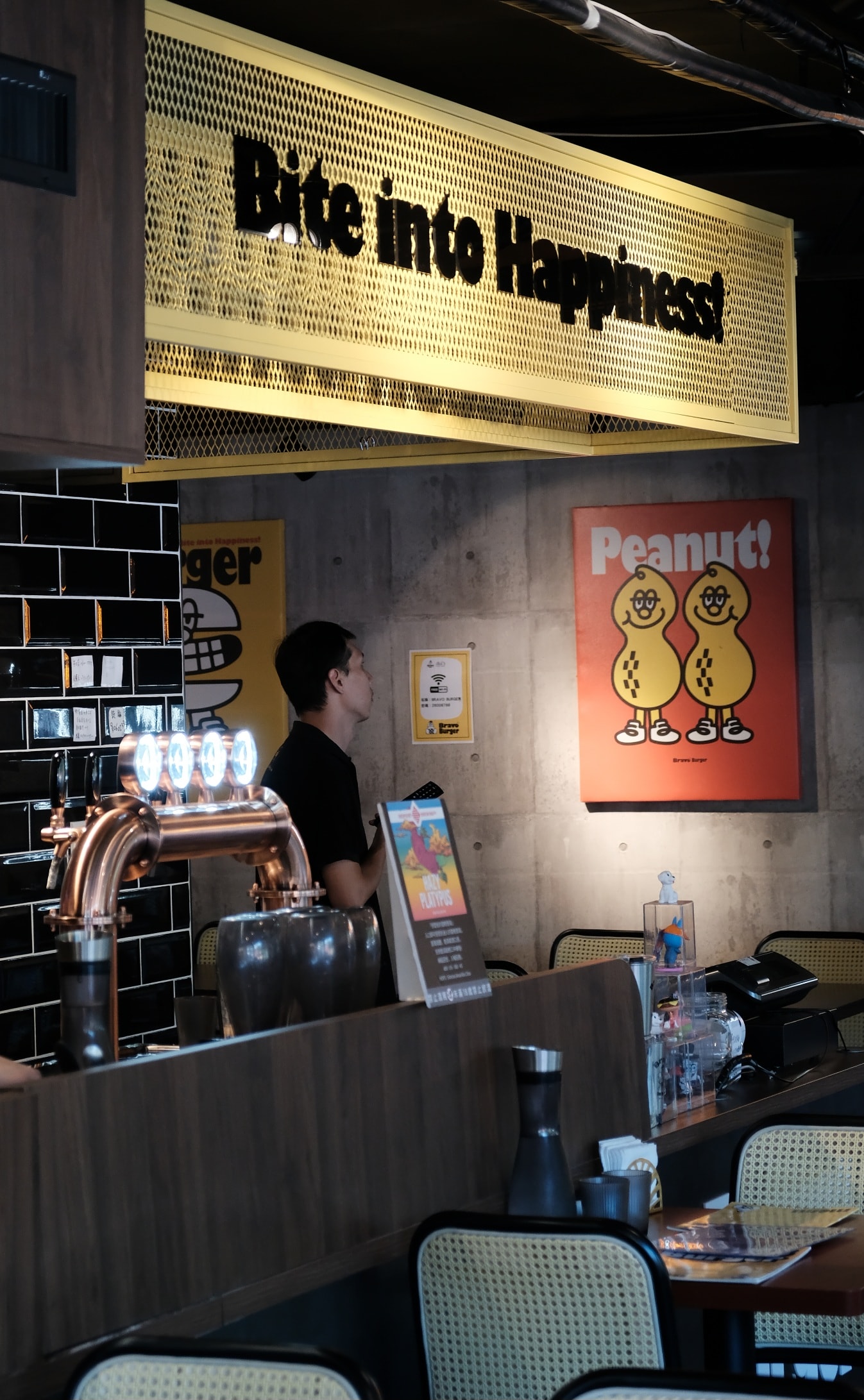 Bravo Burger 發福廚房林口店:推花生醬漢堡 .近林口outlet.家庭聚餐包場推薦! - 第7張圖