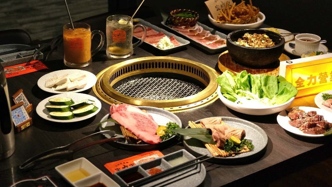 【公益路燒肉】火火燒肉台中公益總店,熱情如火的燒肉店.雙人餐爽吃各種肉品.慶生超歡樂! - 第13張圖 公益路燒肉 火火燒肉餐點內容分享