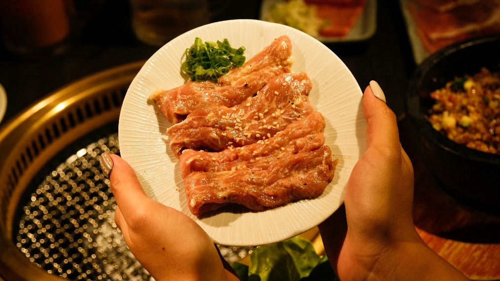 【公益路燒肉】火火燒肉台中公益總店,熱情如火的燒肉店.雙人餐爽吃各種肉品.慶生超歡樂! - 第33張圖