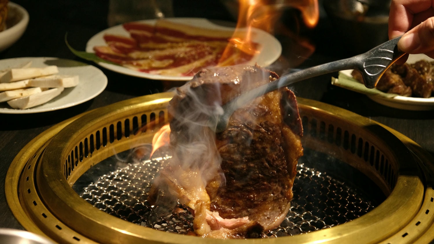 【公益路燒肉】火火燒肉台中公益總店,熱情如火的燒肉店.雙人餐爽吃各種肉品.慶生超歡樂! - 第26張圖