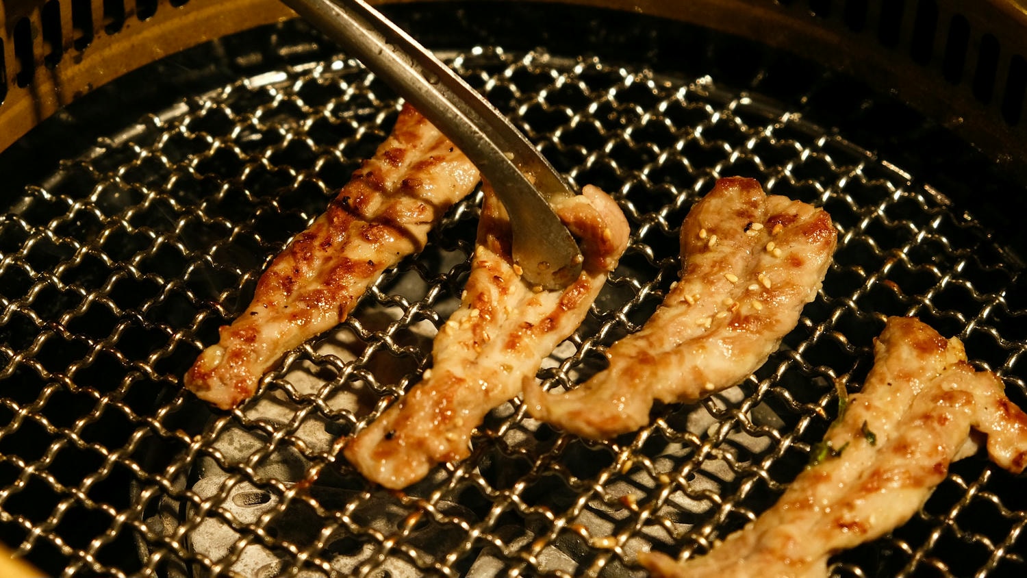 【公益路燒肉】火火燒肉台中公益總店,熱情如火的燒肉店.雙人餐爽吃各種肉品.慶生超歡樂! - 第34張圖