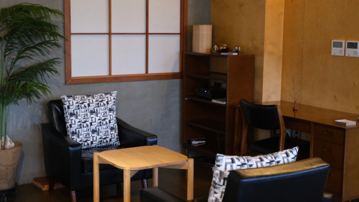 【一人一杯/1인1잔】恩平韓屋咖啡廳.超讚視野窗邊看北漢山美景(內有菜單.交通方式) - 第6張圖