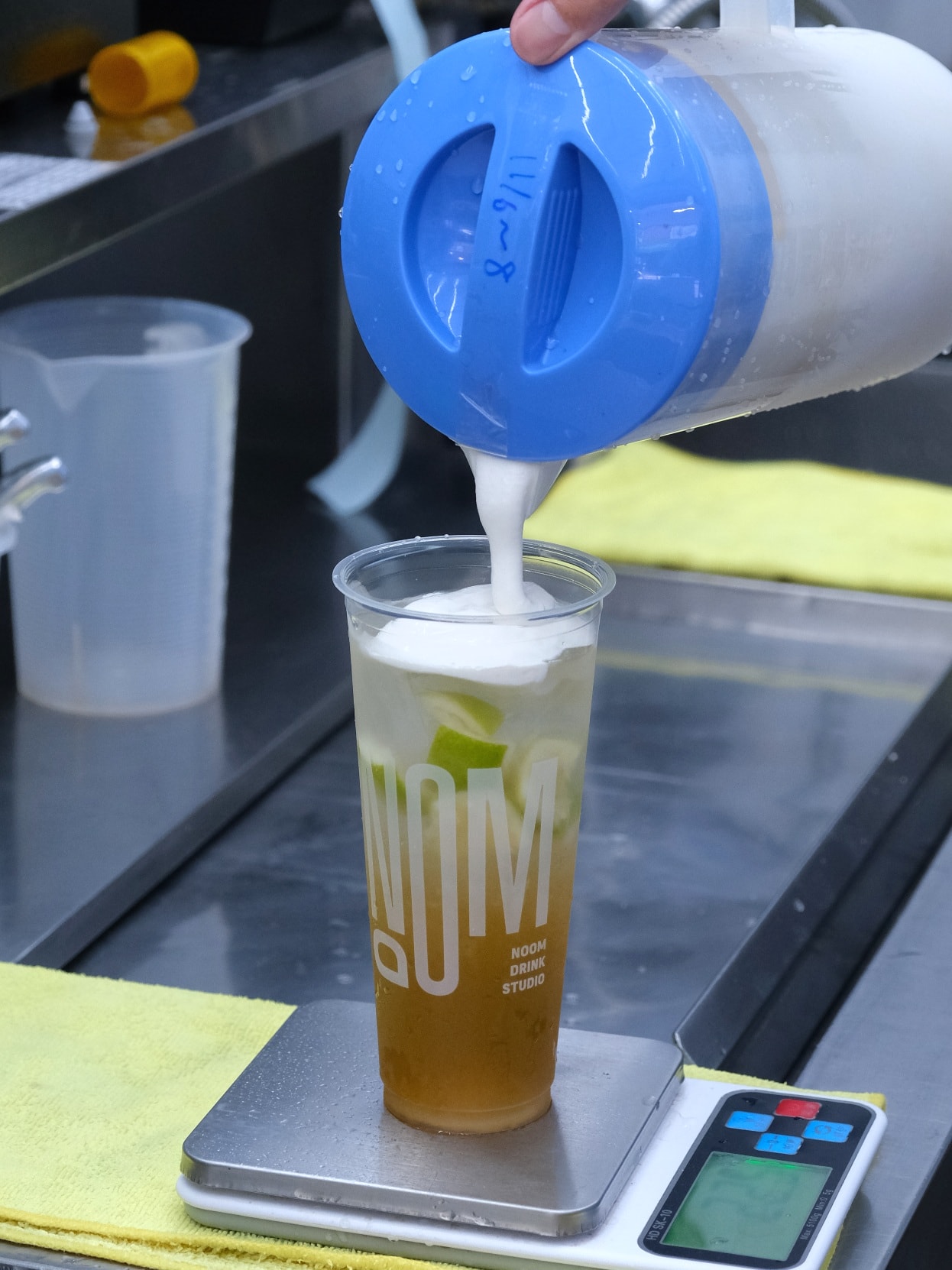 【Noom晌暮】台中西區美村路 勤美商圈.特色Q彈桂花軟糖飲料、推浪花系列酸甜超fresh! - 第17張圖