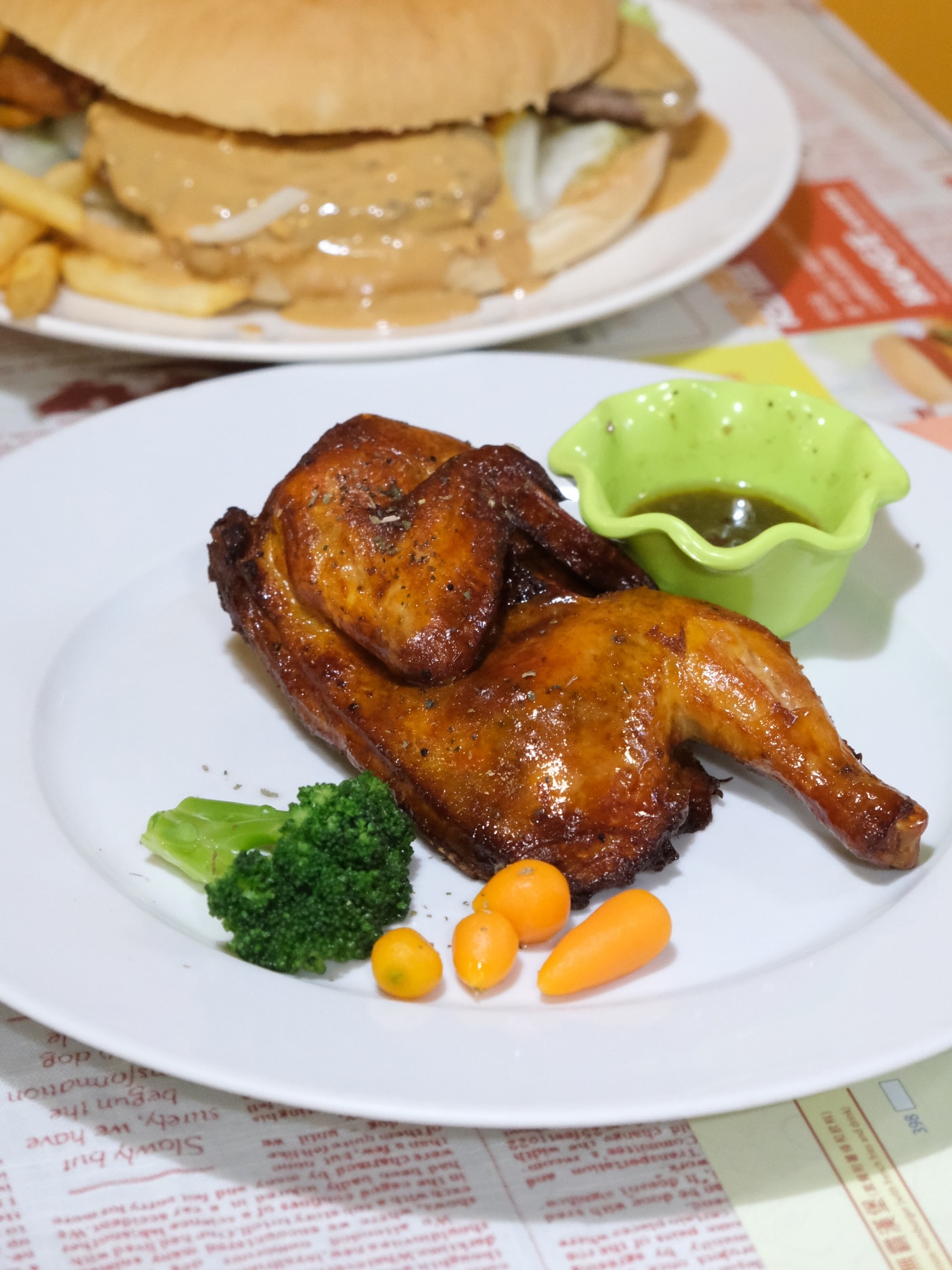 【Huge Burger】士林夜市美式巨無霸漢堡!還有多汁牛排、下午茶,士林聚餐包場推薦 - 第21張圖