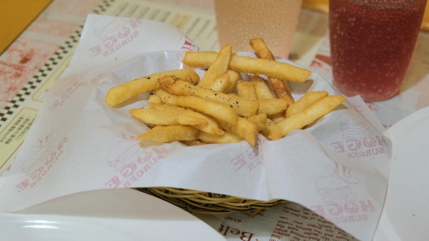 【Huge Burger】士林夜市美式巨無霸漢堡!還有多汁牛排、下午茶,士林聚餐包場推薦 - 第20張圖