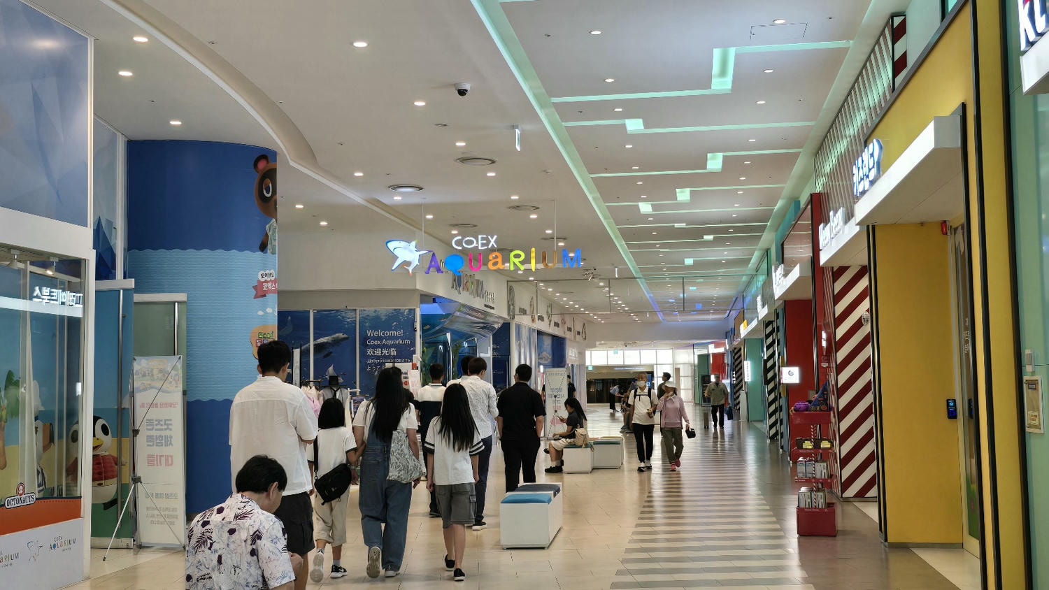 COEX水族館位於STARFIELD COEX MALL 地下一樓