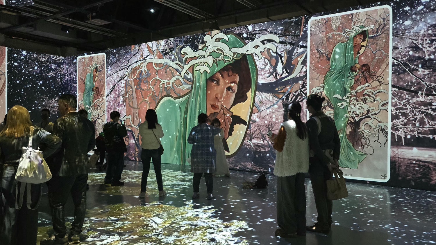 新藝術運動光影藝術展在華山!克林姆、慕夏360度沉浸投影體驗, 5 大展區美不勝收 - 第10張圖