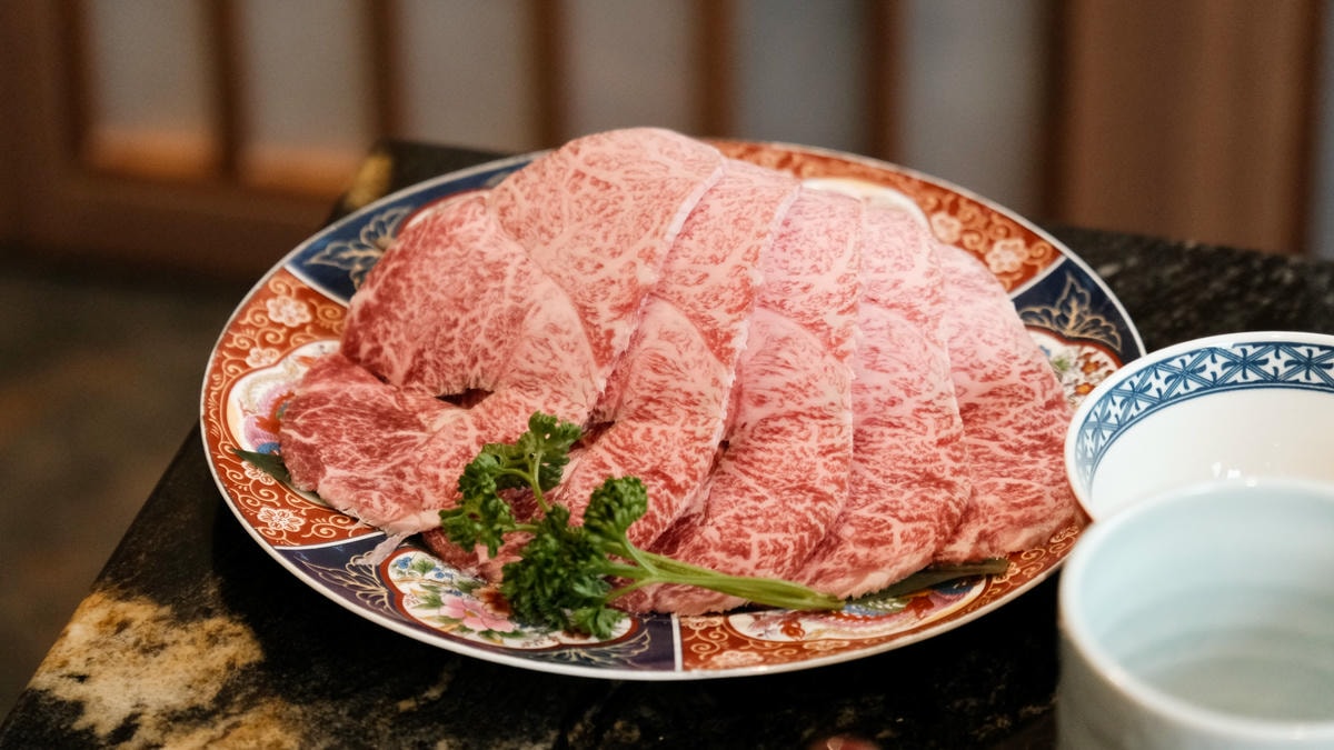 台北日式/台北日本料理2025精選10+壽喜燒.生魚片.日式燒肉.平價料理.居酒屋.咖哩及日系甜點！