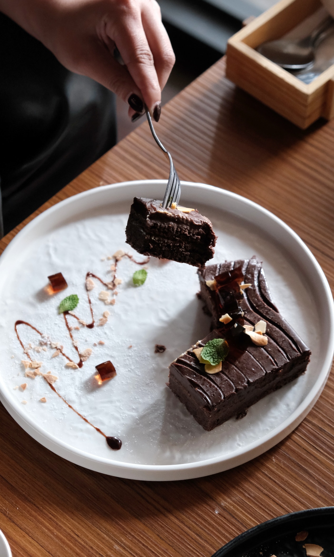 【台中下午茶推薦】ABV Bar & Kitchen 地中海餐酒館 台中概念店吃超人氣克羅埃西亞布丁蛋糕、黑啤酒巧克力蛋糕! - 第12張圖
