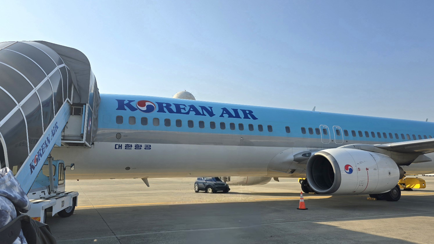 【大韓航空評價】KE2249釜山搭機心得、飛機餐、托運行李及訂票教學! - 第3張圖 大韓航空:KE2249機型機身