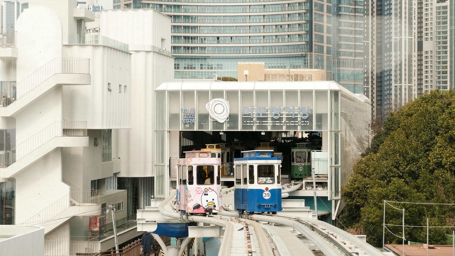 【尾浦站全攻略】交通、美食、附近釜山pass SPA景點,除膠囊列車還可以玩這些! - 第3張圖 尾浦站附近景點膠囊列車
