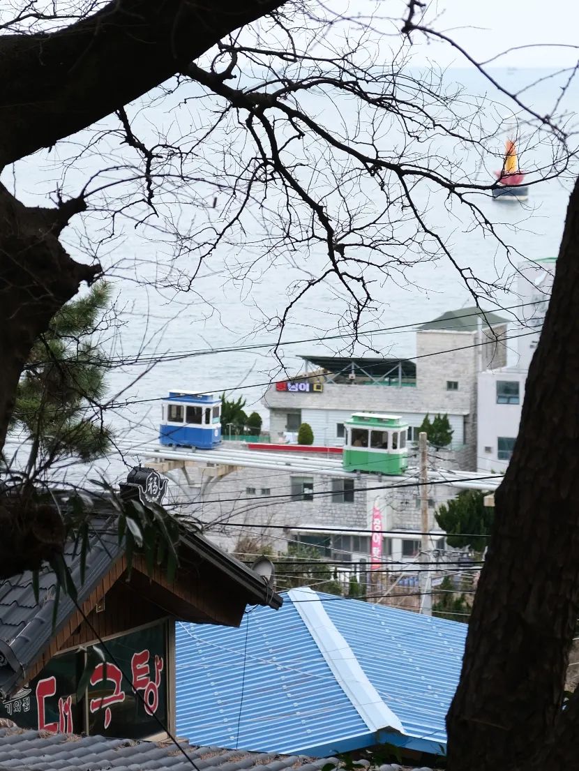 【尾浦站全攻略】交通、美食、附近釜山pass SPA景點,除膠囊列車還可以玩這些! - 第12張圖 海雲台迎月路+膠囊列車隱藏拍照點