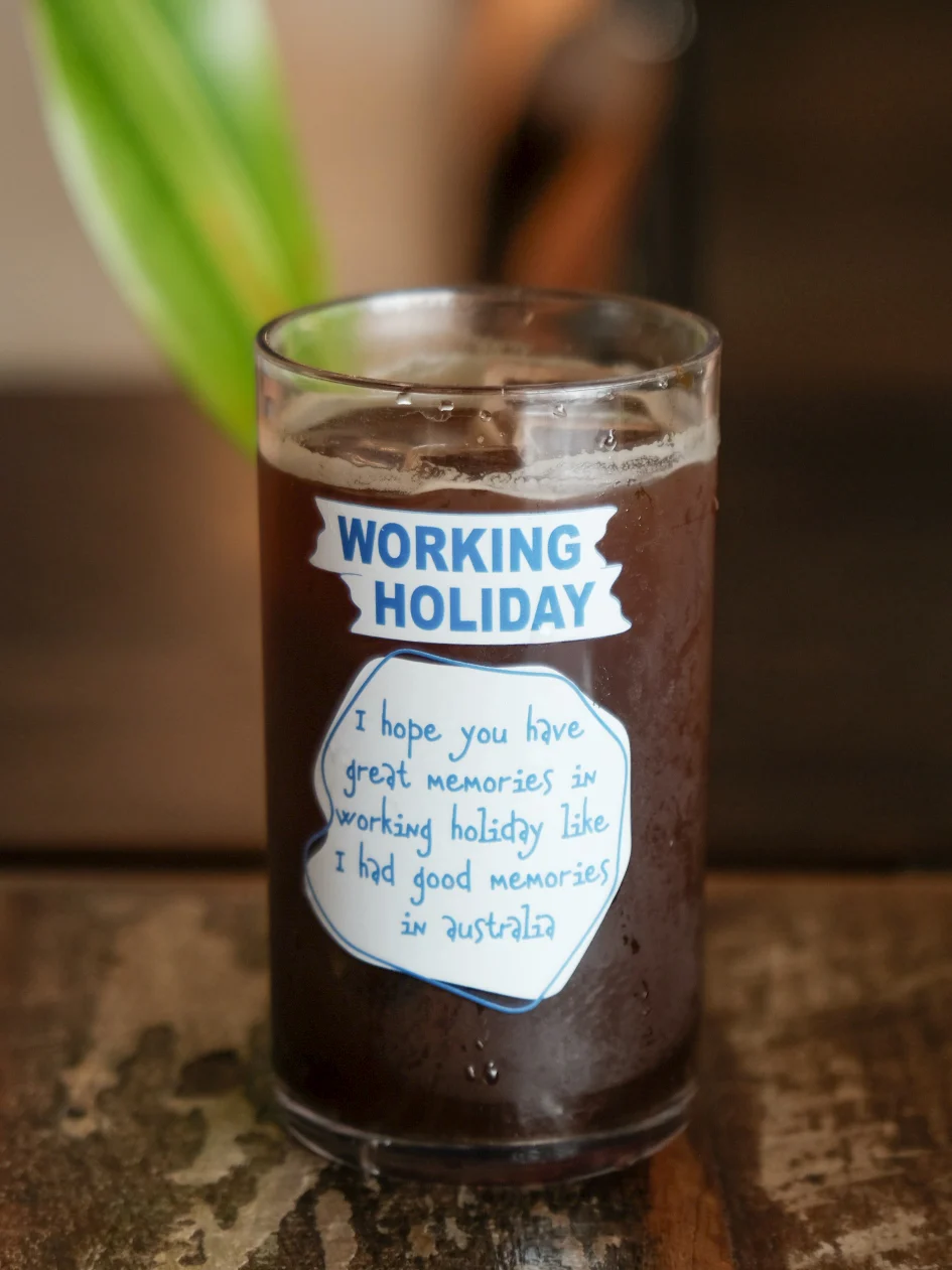 【Working Holiday】釜山廣安里早午餐海景咖啡廳吃人氣班尼迪克蛋/菜單+訂位 - 第21張圖 Working Holiday咖啡 美式