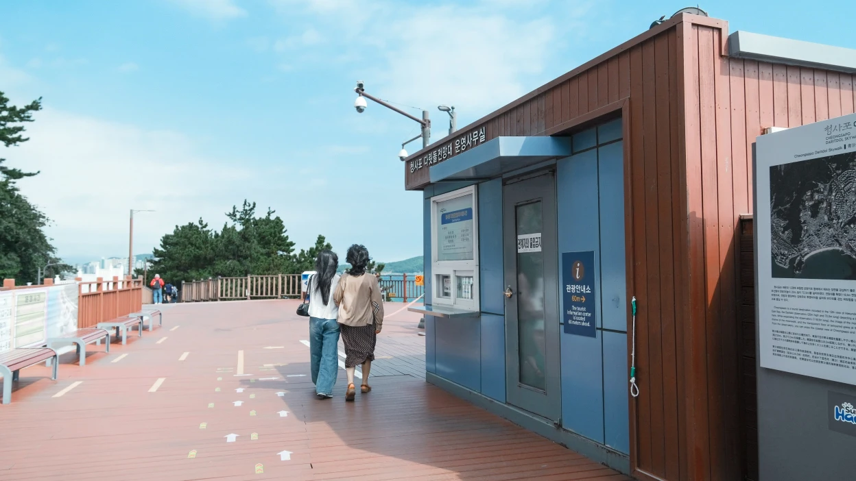 【青沙浦天空步道】漫步海上透明玻璃步道。看交通+停留建議+旅遊攻略! - 第3張圖