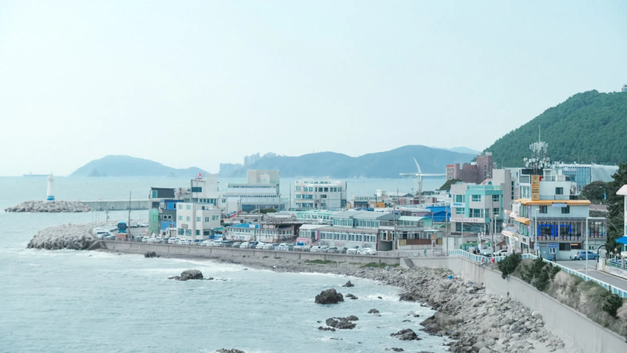 【青沙浦天空步道】漫步海上透明玻璃步道。看交通+停留建議+旅遊攻略! - 第13張圖 青沙浦天空步道遠處的風景