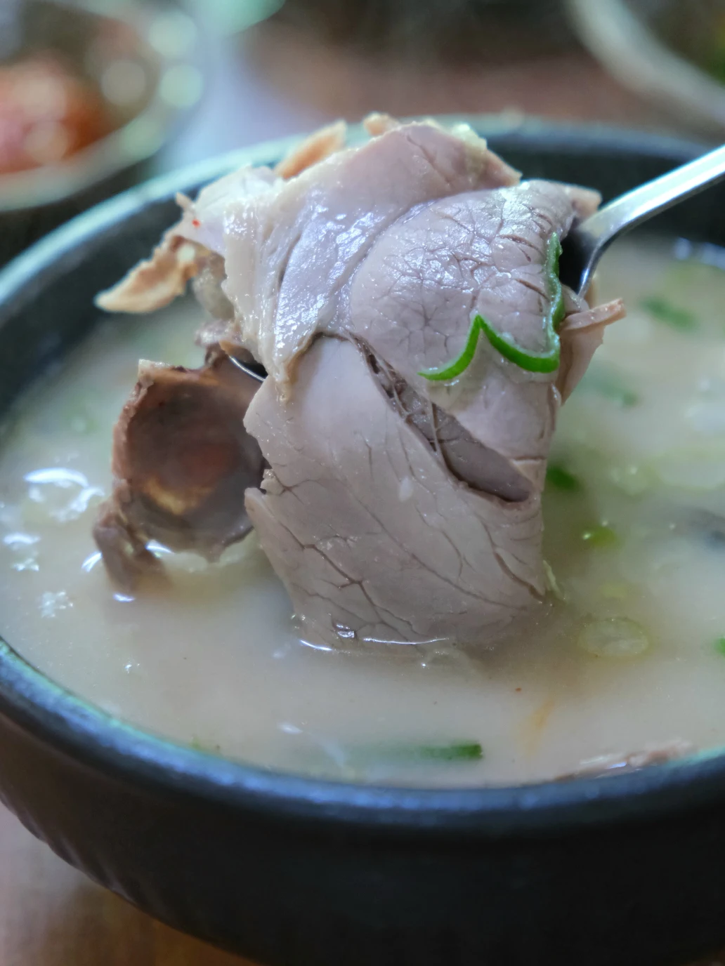 【永珍豬肉湯飯영진돼지국밥】釜山當地人愛的湯飯推薦含菜單,DAY6晟鎮從小吃到大的好味道! - 第10張圖
