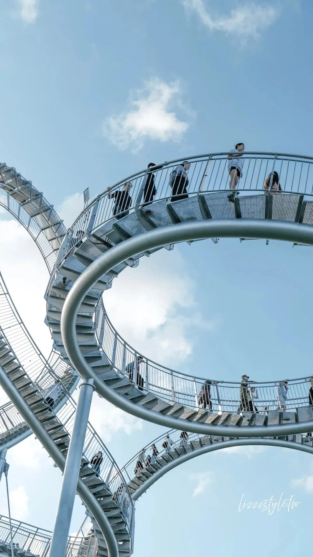 浦項Space Walk：超特別的觀景體驗，行走的雲霄飛車！