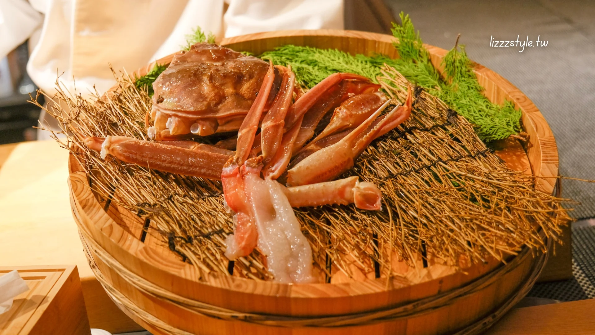 板前現殺活體松葉蟹