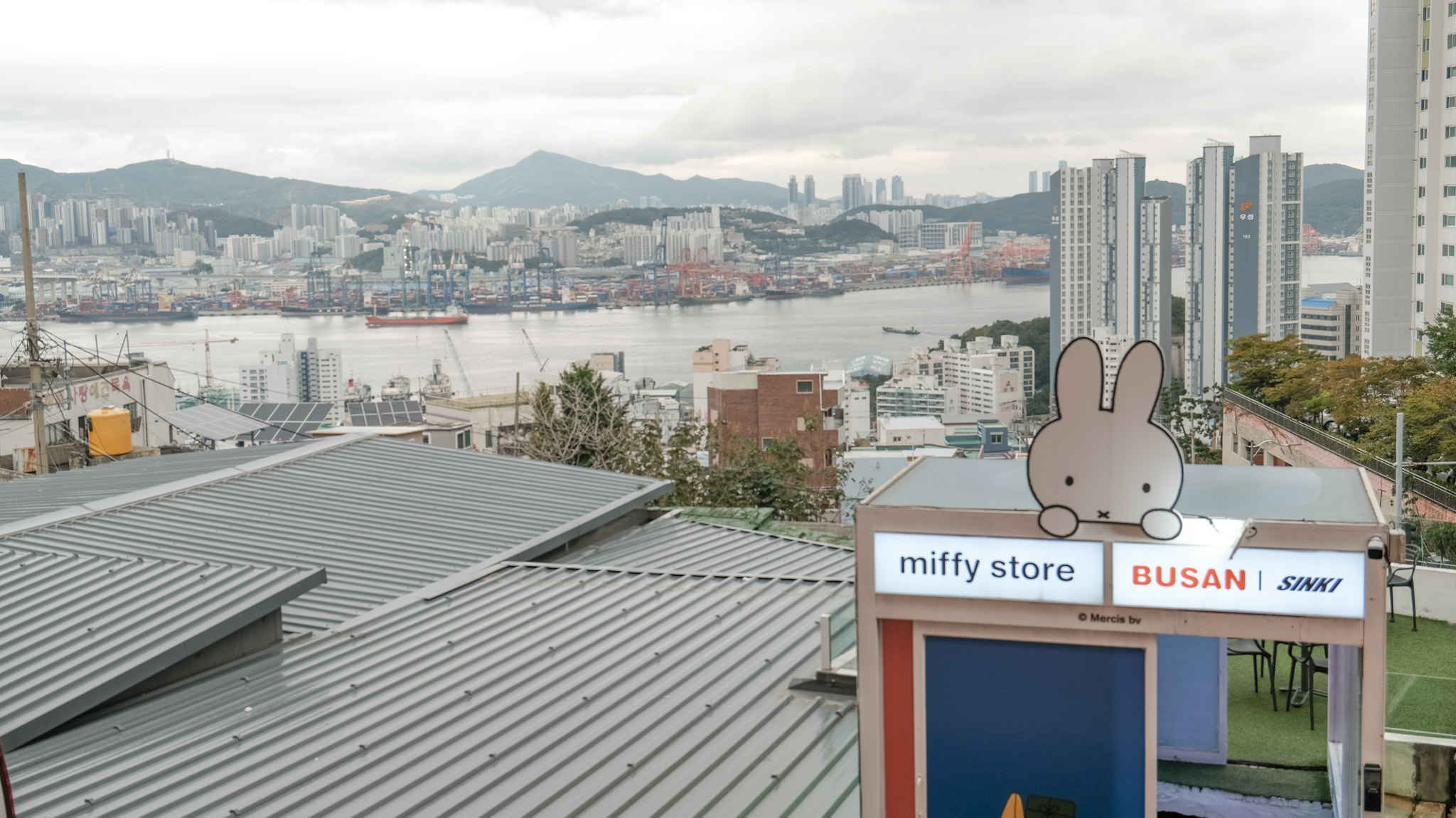 【釜山Miffy Cafe咖啡廳】影島貨櫃屋整棟都是米飛兔。交通+必買紀念品+甜點有什麼? - 第13張圖