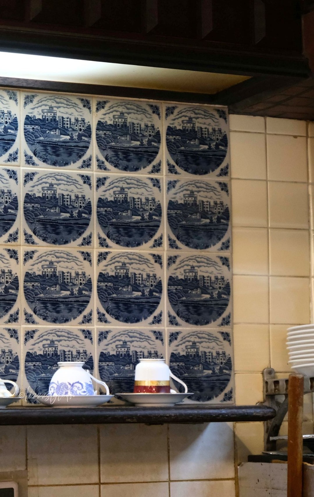 【尾道浪漫咖啡】尾道商店街內的昭和風咖啡廳,必點人氣鬆餅+虹吸式咖啡! - 第3張圖 【尾道浪漫咖啡】尾道商店街內的昭和風咖啡廳,必點人氣鬆餅+虹吸式咖啡!