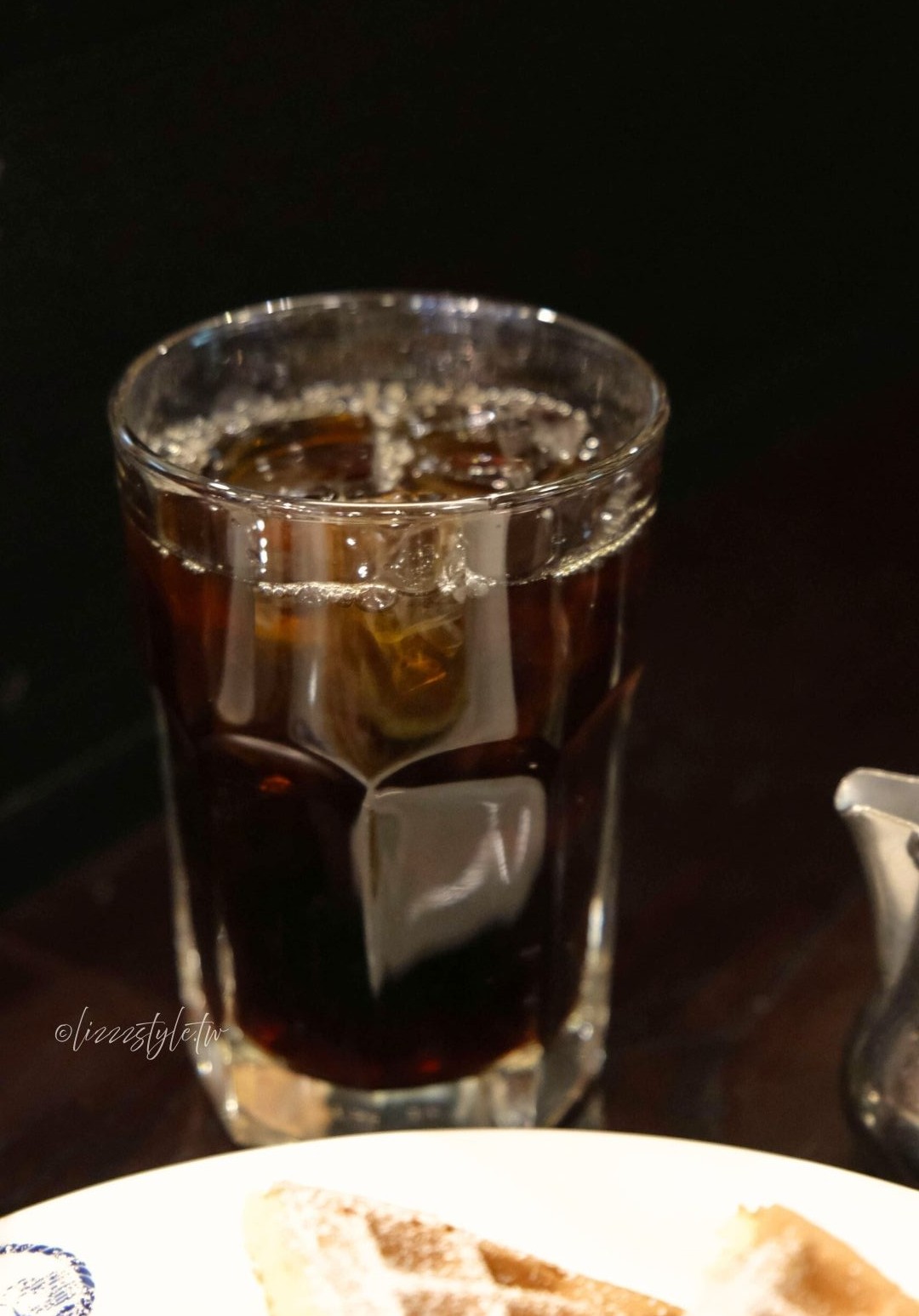 【尾道浪漫咖啡】尾道商店街內的昭和風咖啡廳,必點人氣鬆餅+虹吸式咖啡! - 第7張圖 【尾道浪漫咖啡】尾道商店街內的昭和風咖啡廳,必點人氣鬆餅+虹吸式咖啡!