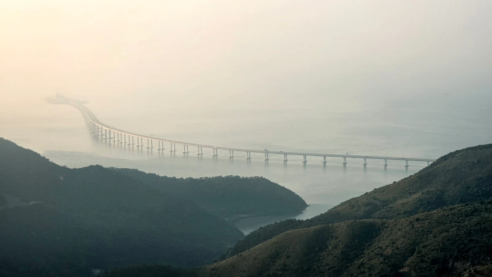 【2026香港昂坪360纜車】排隊＆買優惠門票秘訣＆市集和交通懶人包！