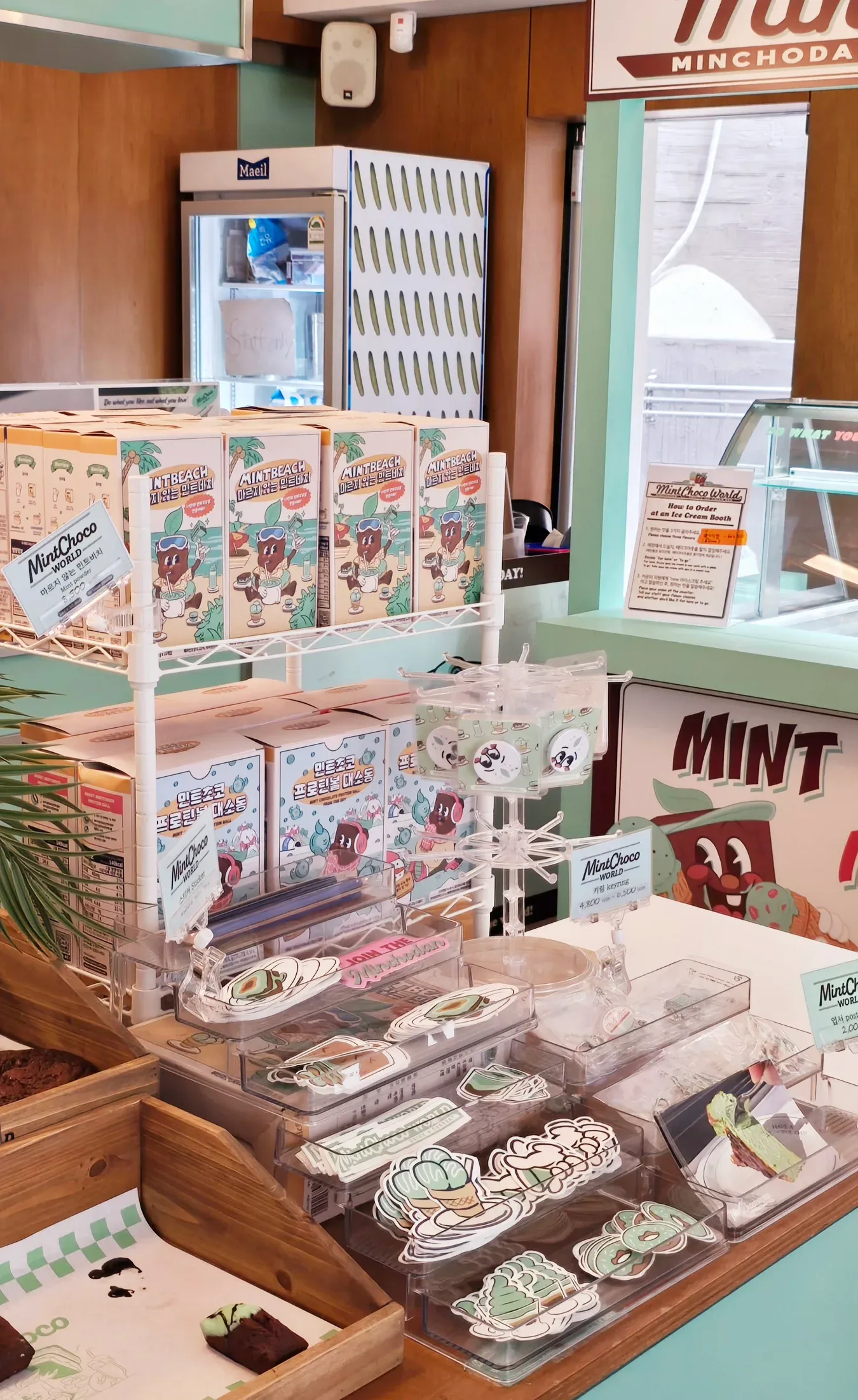 首爾延南洞咖啡廳》MintChoco World整間店全部都是薄荷巧克力!菜單&推薦甜點分享 - 第9張圖 首爾延南洞咖啡廳》MintChoco World整間店全部都是薄荷巧克力!菜單&推薦甜點分享