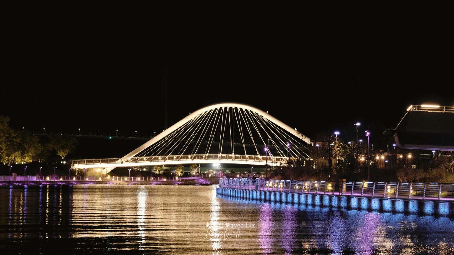 釜山北港親水公園》釜山港附近看夜景、散步跑步好去處推薦！