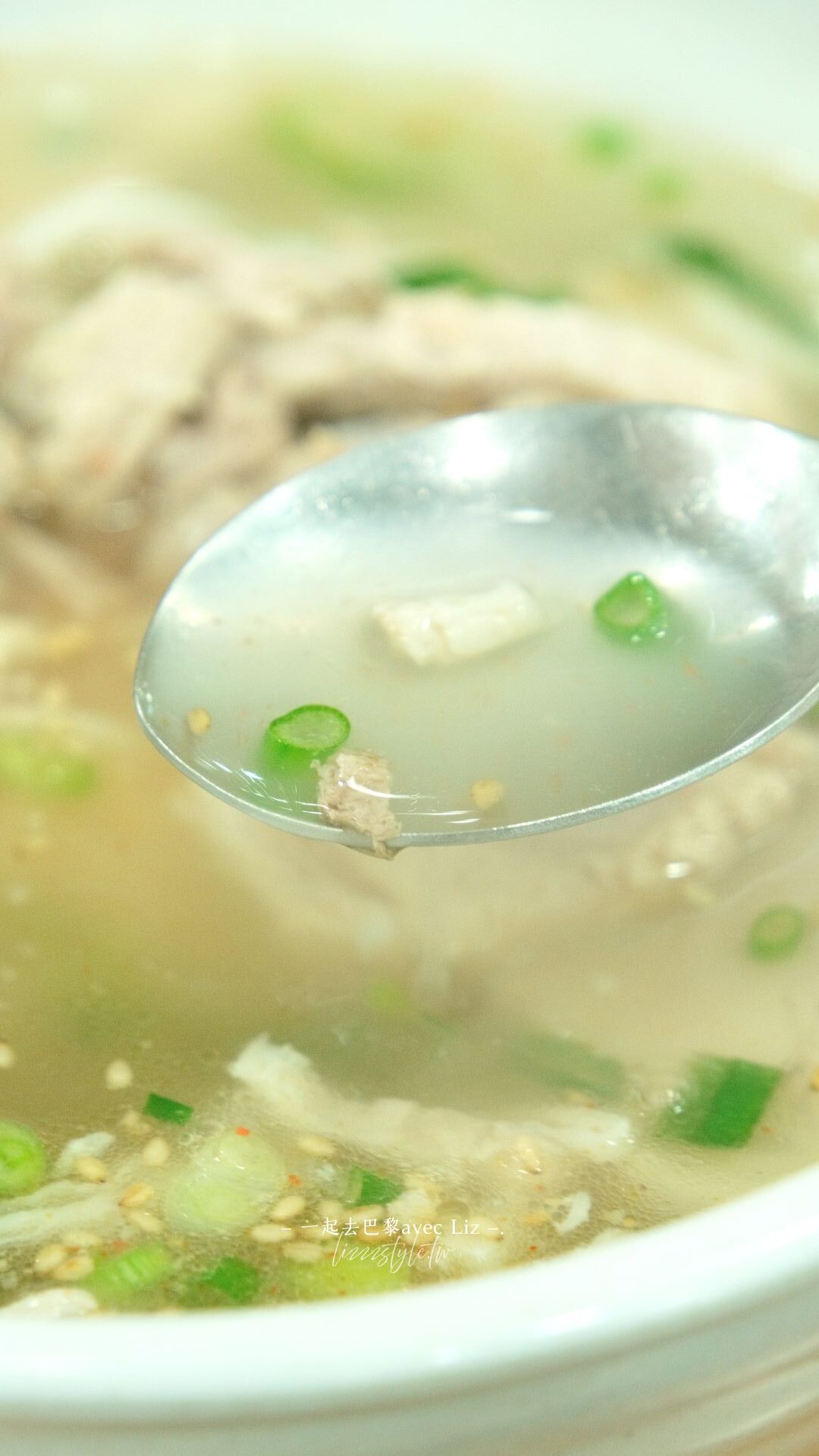 濟州島偶來麵館》道地清甜豬肉湯麵,SEVENTEEN金珉奎、徐明浩也來吃過! - 第11張圖 濟州島偶來麵館》道地清甜豬肉湯麵,SEVENTEEN金珉奎、徐明浩也來吃過!