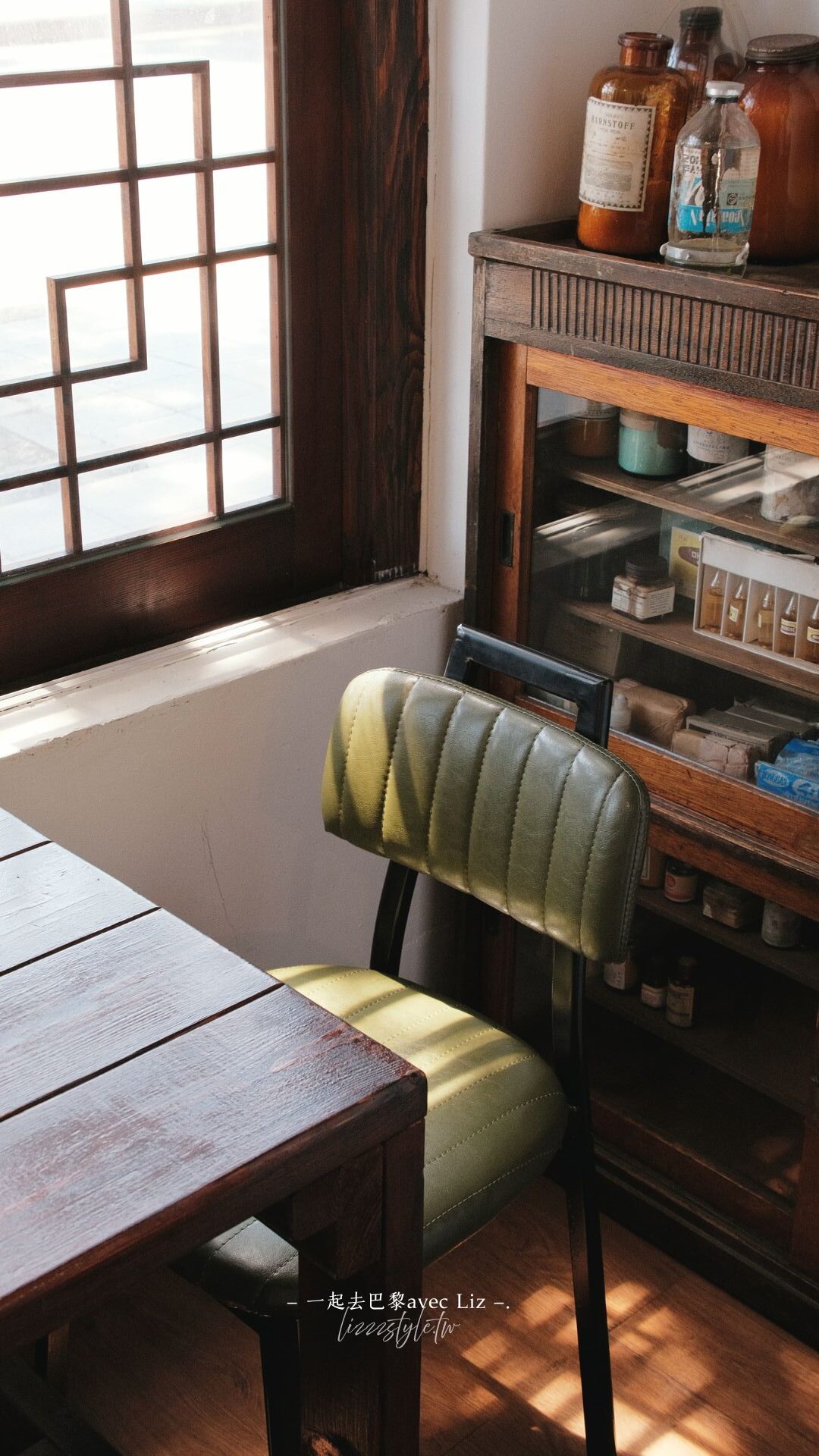 濟州島咸德海灘美食》「回春함덕회춘」在1940年舊醫院改造老屋建築享用精緻韓式膳食!