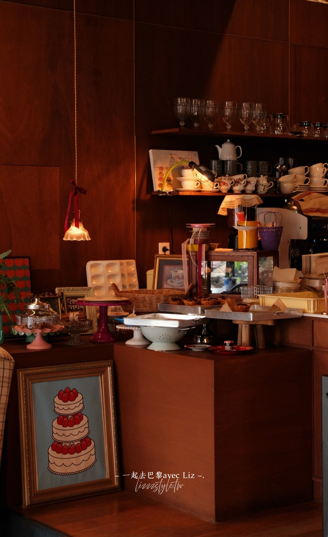濟州島城山日出峰美食》cafe성산해나，城山知名的蛋塔店、內用環境文藝又復古好拍！
