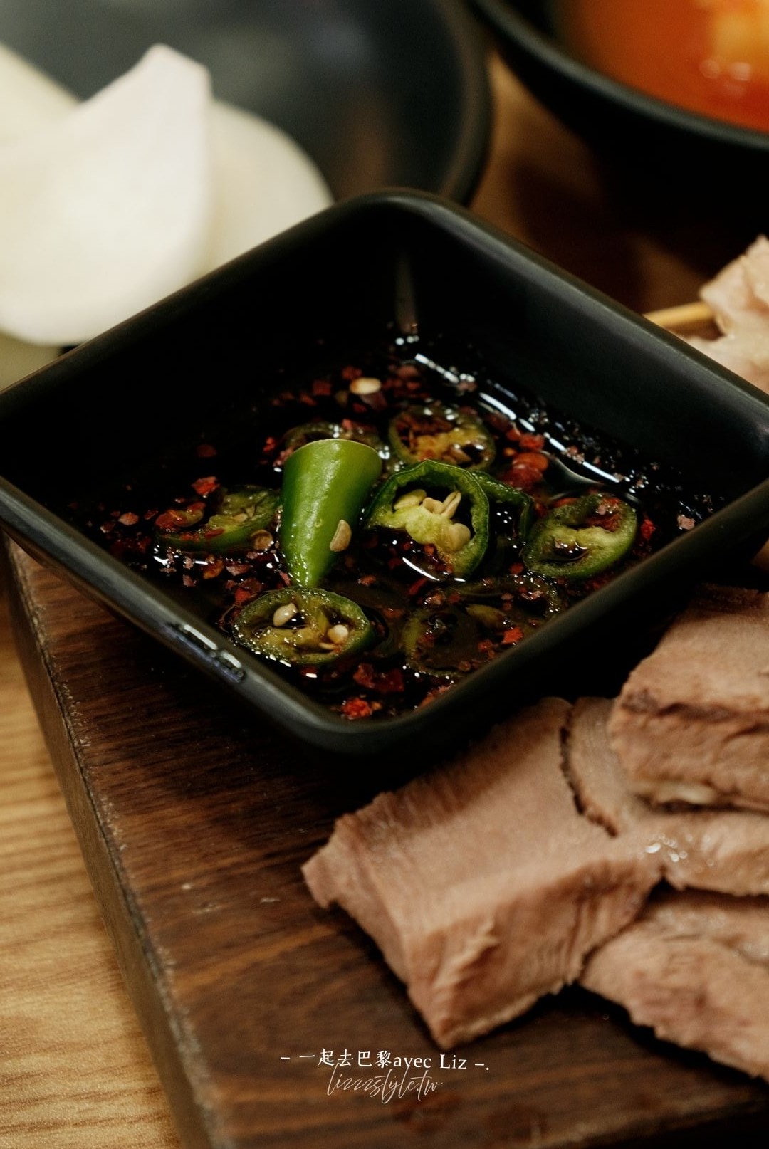 濟州島黑豬肉推薦》88湯飯吃白切肉套餐、黑豬肉湯飯,肉量十足! - 第8張圖 濟州島黑豬肉推薦》88湯飯吃白切肉套餐、黑豬肉湯飯,肉量十足!