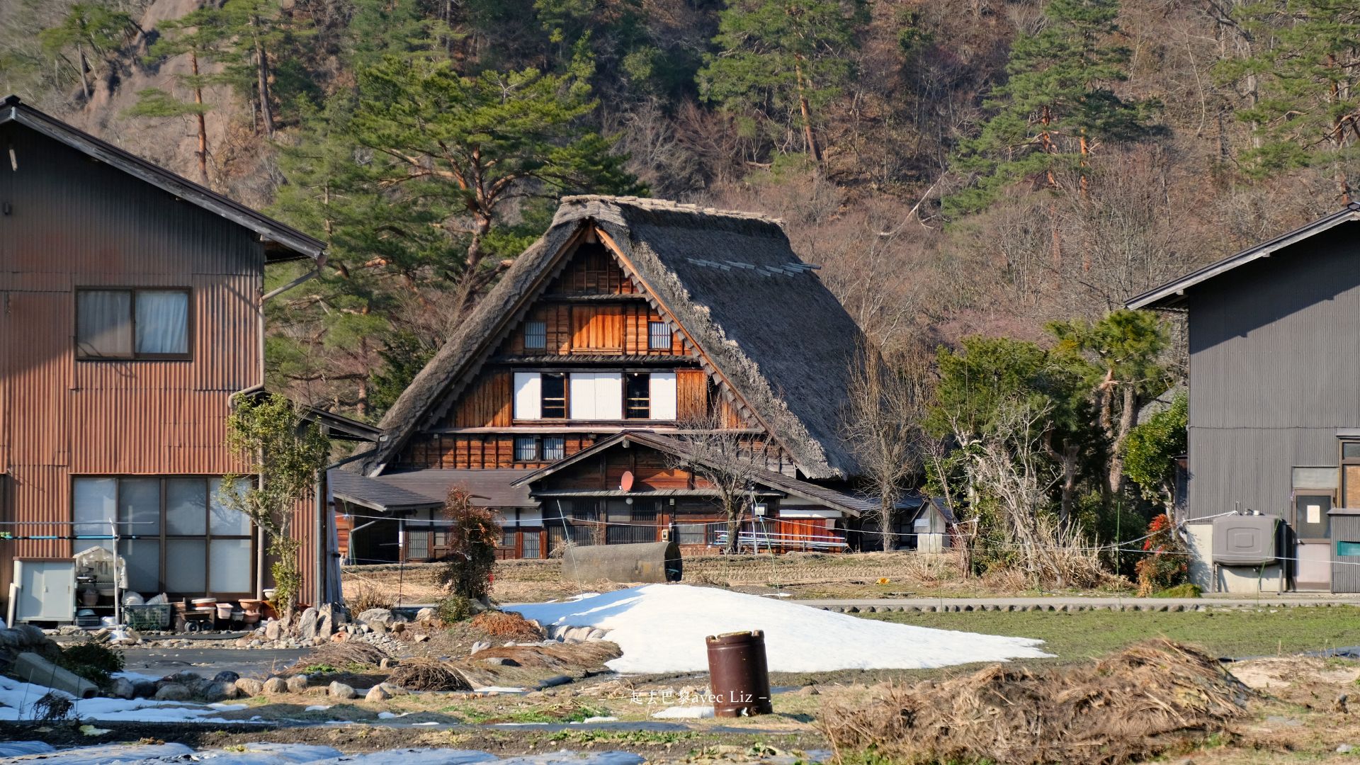 【合掌村一日遊】飛驒高山老街+合掌村展望台雪景,名古屋出發KKday實測心得! - 第25張圖 【合掌村一日遊】飛驒高山老街+合掌村展望台雪景,名古屋出發KKday實測心得!