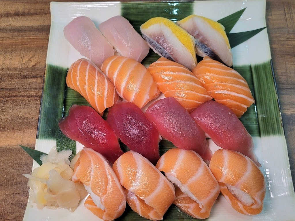 大家樂鮮魚鋪　握壽司